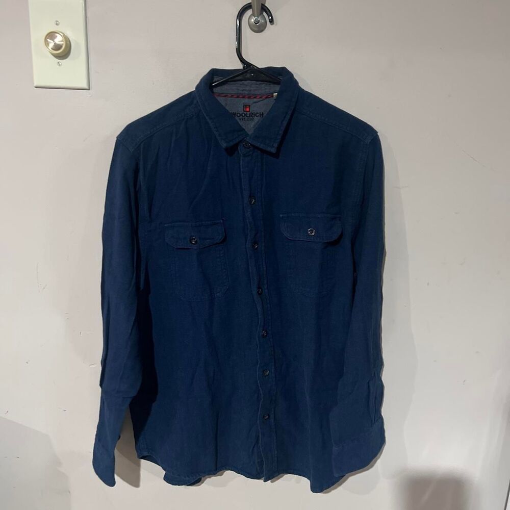 Woolrich Men's Navy and Blue Shirt